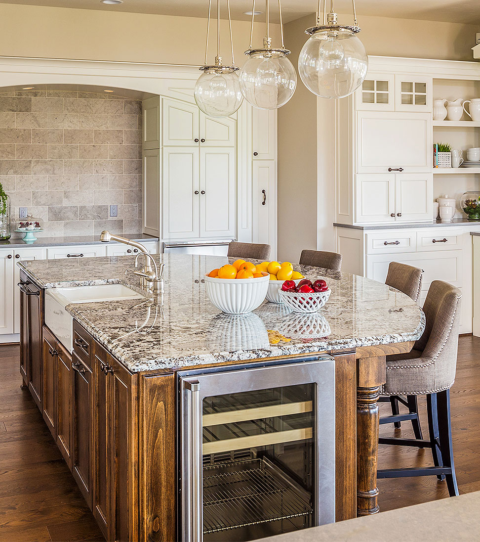 Installed granite kitchen countertop with dramatic veining in Delaware home